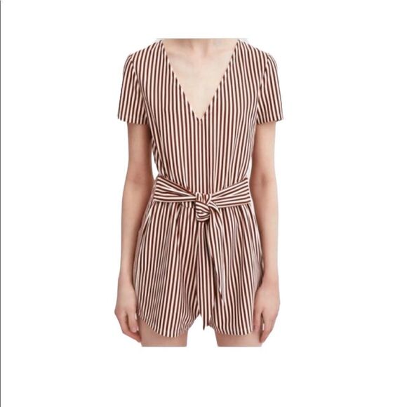ZARA | Brick Striped V Neck Front Tie Shorts Romper | L - Picture 3 of 7